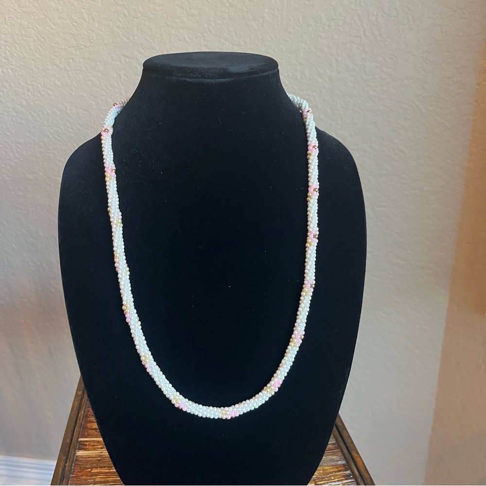 White and Pink Faux Pearl Beaded Flower Necklace Vintage